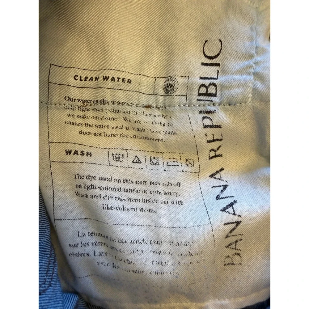 Banana Republic answer closure my
